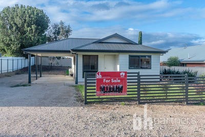/international/au/31-north-terrace-mannum-sa-151396316/