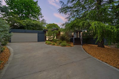 /international/au/43-gingana-street-aranda-act-152629852/