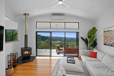 /international/au/11-dale-view-lane-mapleton-qld-148421332/