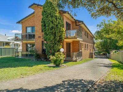 /international/au/unit-6-251-victoria-street-taree-nsw-151118380/