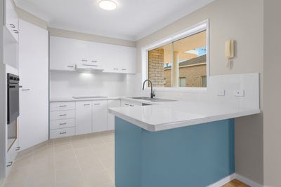 /international/au/52-6-gray-street-tweed-heads-west-nsw-152316276/