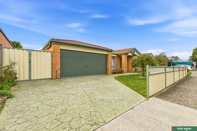 /international/au/26-oak-street-whittlesea-vic-150865188/