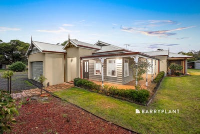 /international/au/10-patison-court-drouin-vic-150965244/