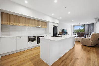 /international/au/403-5-spring-street-sippy-downs-qld-150806052/