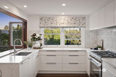 /international/au/53-hipwood-road-hamilton-qld-150956452/
