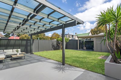 /international/au/4-walker-avenue-mascot-nsw-151032428/