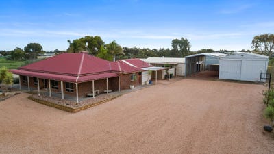 /international/au/95-harbison-road-wallaroo-sa-151403504/