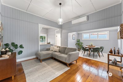 /international/au/22-rodney-street-wynnum-west-qld-151402420/