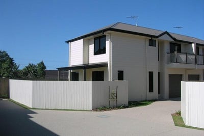 /international/au/4-4-byron-street-mackay-qld-152483608/