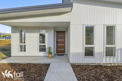 /international/au/17-88-agnes-street-ranelagh-tas-151034088/