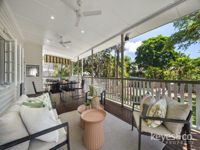 /international/au/26-brentnall-street-mysterton-qld-152572600/