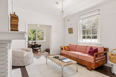/international/au/4-12-kensington-road-summer-hill-nsw-121040293/