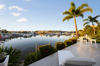 /international/au/20-onshore-place-helensvale-qld-151401904/