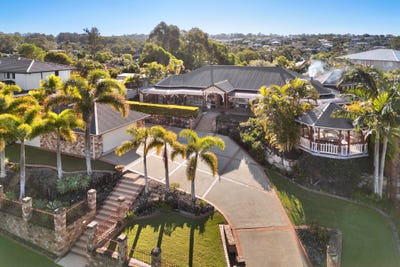 /international/au/10-snow-wood-drive-eatons-hill-qld-148445644/