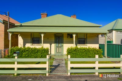 /international/au/49-academy-street-lithgow-nsw-150783284/