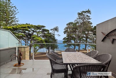 /international/au/13-4-the-esplanade-cowes-vic-150655380/