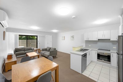 /international/au/14-24-kent-street-west-gladstone-qld-151500396/