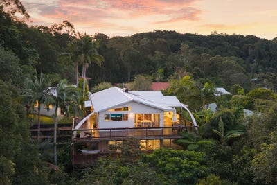 /international/au/23-binya-place-ocean-shores-nsw-151800848/