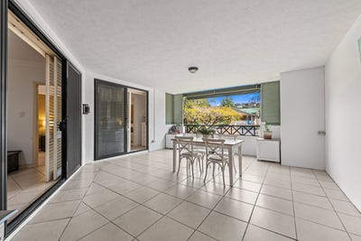 /international/au/14-49-racecourse-road-hamilton-qld-152218852/