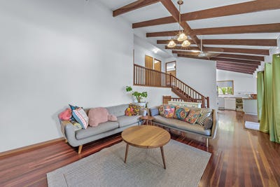 /international/au/30-grace-avenue-cannonvale-qld-148520752/