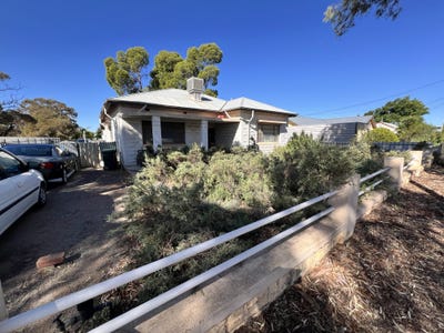 /international/au/71-jamieson-street-broken-hill-nsw-148500460/