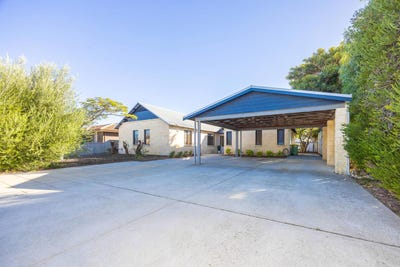 /international/au/11-tahiti-place-jurien-bay-wa-151418164/