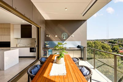 /international/au/706-20-curwen-terrace-chermside-qld-151436168/