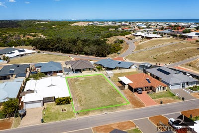 /international/au/6-topsail-street-drummond-cove-wa-204682124/