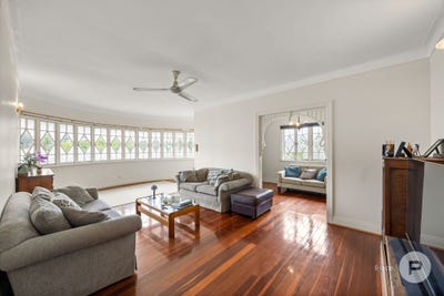 /international/au/12-leighton-street-wavell-heights-qld-152702264/