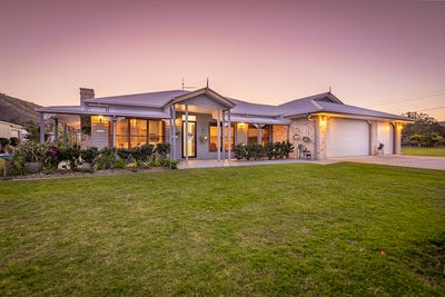/international/au/80-kundes-road-hazeldean-qld-151291336/
