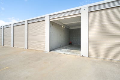 /international/au/80-11-watson-drive-barragup-wa-152599244/