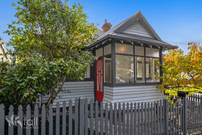 /international/au/193-warwick-street-west-hobart-tas-151316596/