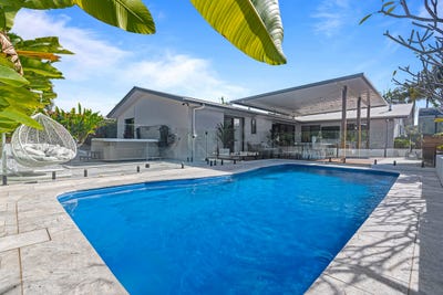 /international/au/13-anglia-place-little-mountain-qld-148566408/?lang=de
