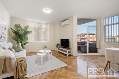 /international/au/7-4-10-the-boulevarde-brighton-le-sands-nsw-148358540/?lang=en