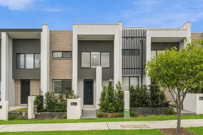 /international/au/28-brahman-street-oran-park-nsw-152510888/
