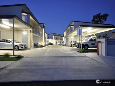 /international/au/19-10-prince-place-middlemount-qld-151236416/