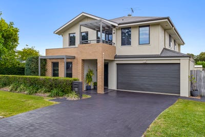 /international/au/11-celestial-drive-morisset-park-nsw-148326524/