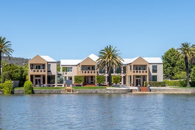 /international/au/27-lakeview-gardens-jerrabomberra-nsw-152639956/