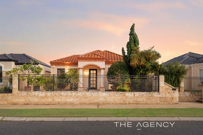 /international/au/31-stinson-square-iluka-wa-148585444/