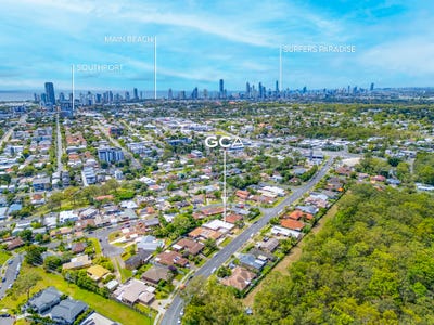 /international/au/1-27-binstead-drive-southport-qld-151279084/