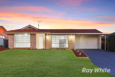 /international/au/7-redstone-place-st-clair-nsw-152111044/