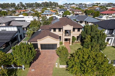 /international/au/8-azienda-place-bridgeman-downs-qld-148566472/?lang=zh-tw