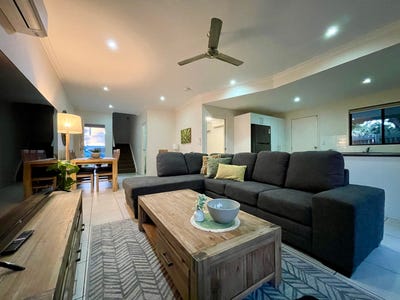 /international/au/1-2-3-35-flinders-drive-moranbah-qld-150660112/
