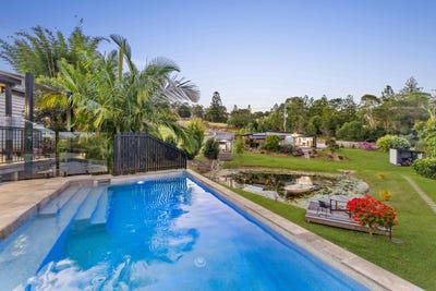 /international/au/50-walters-way-chatsworth-qld-151545476/