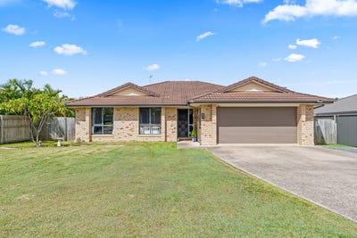 /international/au/7-stringybark-drive-urangan-qld-151455524/