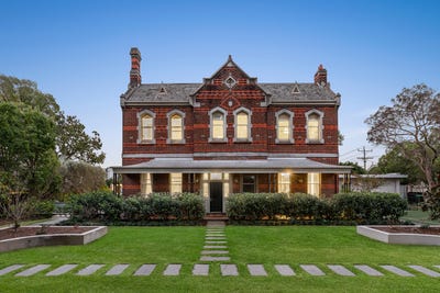 /international/au/71-north-road-brighton-vic-151319256/