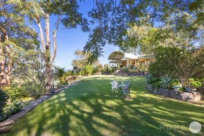 /international/au/100-104-upper-rosemount-road-rosemount-qld-151487024/