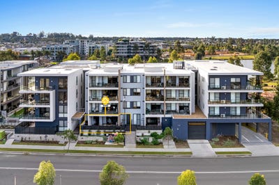 /international/au/105-94-lakeside-parade-jordan-springs-nsw-148447860/