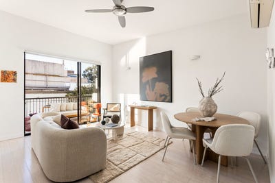 /international/au/15-86-cope-street-waterloo-nsw-151146868/