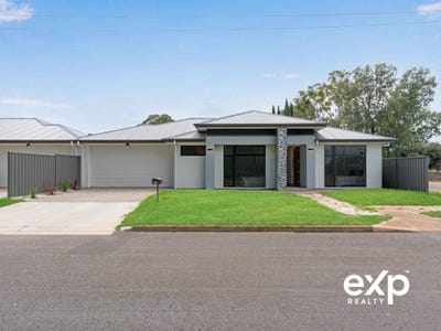 /international/au/46-lamorna-parade-parafield-gardens-sa-152519820/